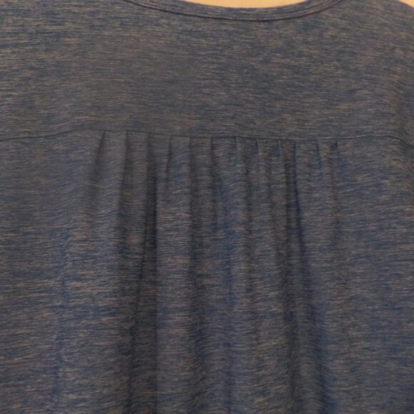 Duluth Trading Women's Blue V-Neck Short Sleeve Top Size XL - Picture 3 of 4